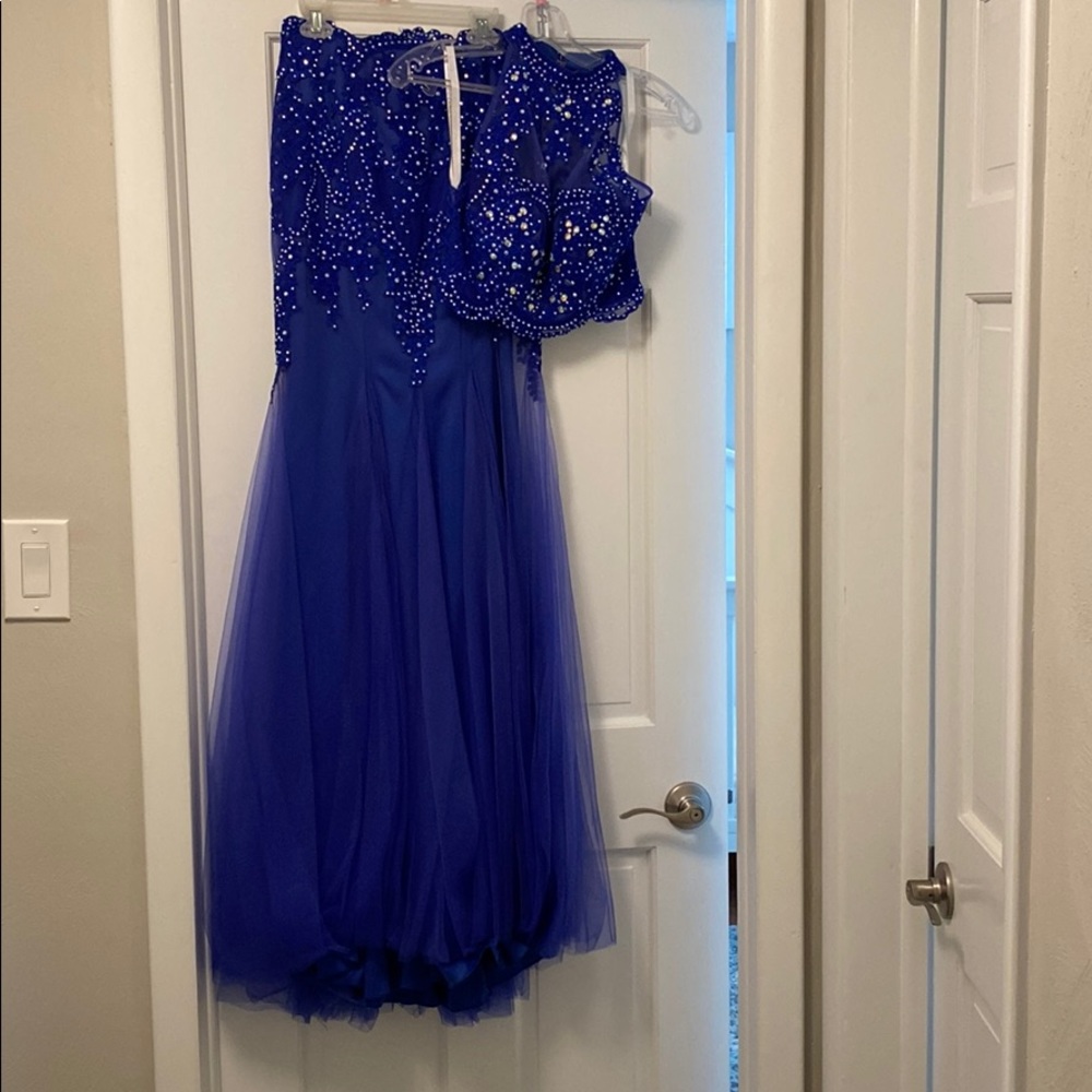 2-PIECE PROM DRESS